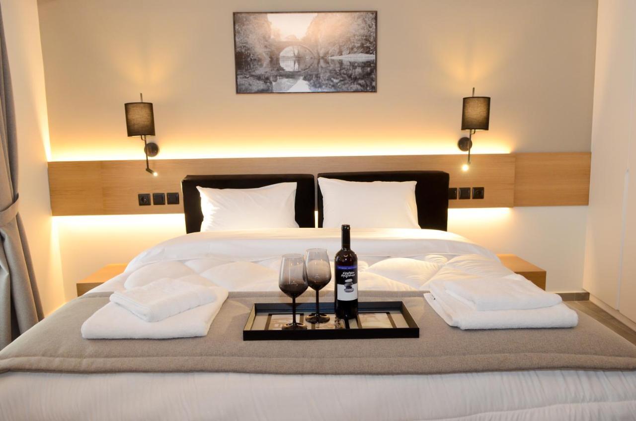 Roloi Suites Nafpaktos Ngoại thất bức ảnh