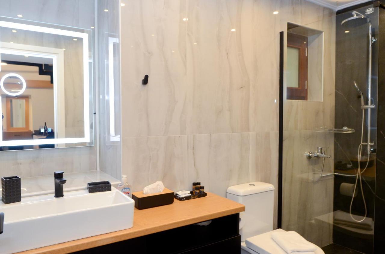 Roloi Suites Nafpaktos Ngoại thất bức ảnh