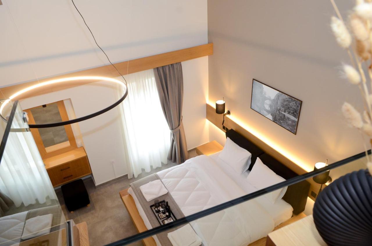 Roloi Suites Nafpaktos Ngoại thất bức ảnh