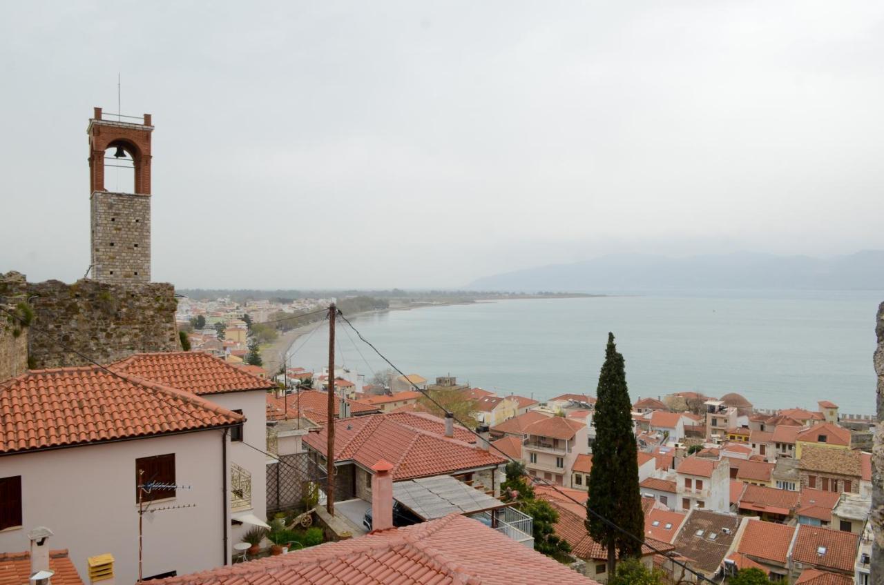 Roloi Suites Nafpaktos Ngoại thất bức ảnh